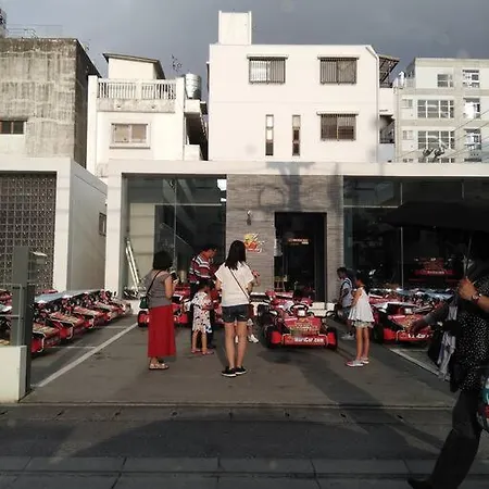 那覇中心最大8名泊まれる無料駐車場1台最寄り駅那覇旭橋国際通り徒歩圏内住宅風ゲストルーム Naha Esterno foto